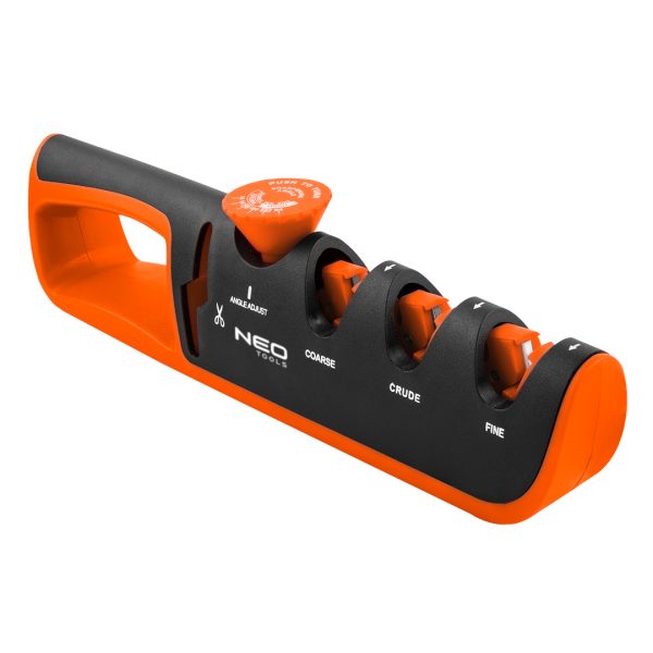 Точилка для ножів і ножиць з регульованим кутом заточування