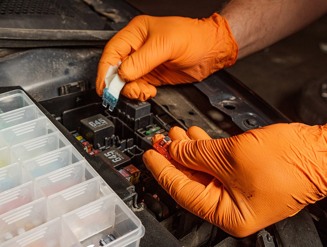 Набір запобіжників автомобільних, набір 10 шт. Набір запобіжників автомобільних, набір 10 шт.