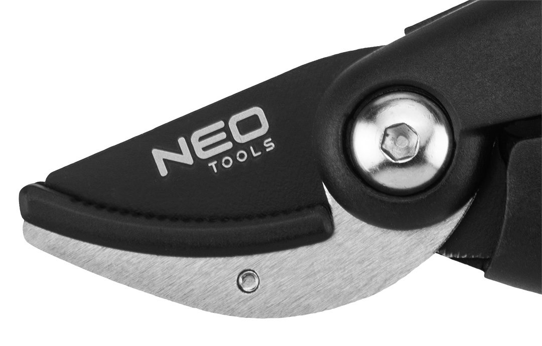 Neo Tools Секатор контактний, d різу 20мм, 210мм, 178г Neo Tools Секатор контактний, d різу 20мм, 210мм, 178г
